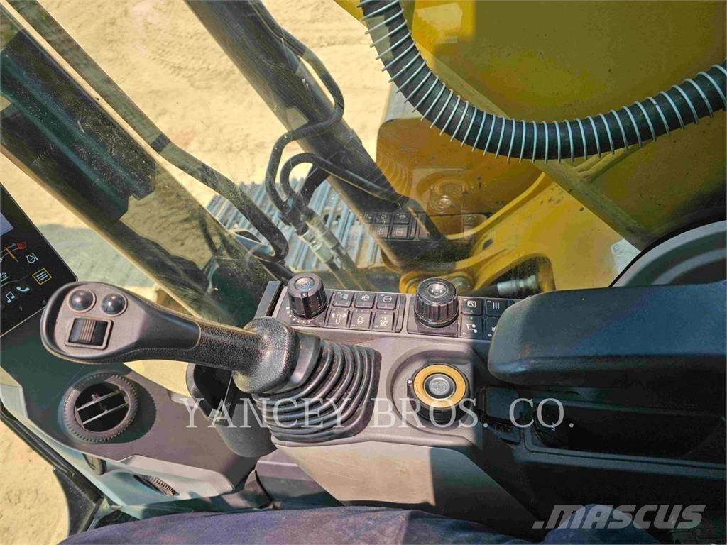 CAT 32007GC Pásové rýpadlá
