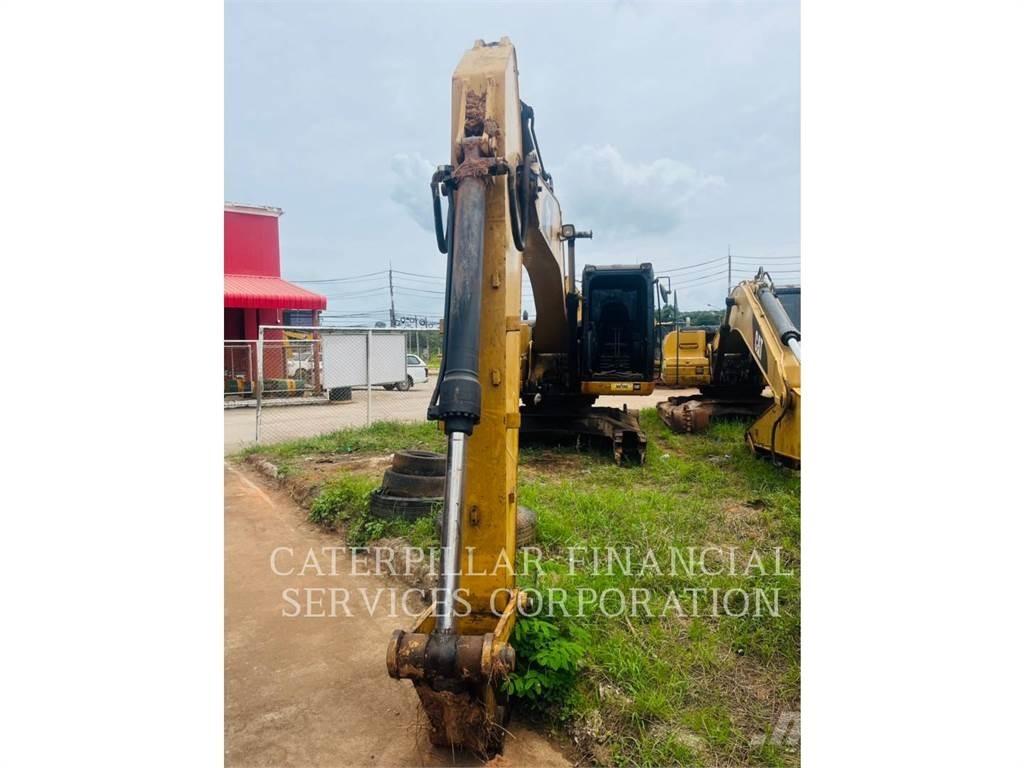 CAT 320D Pásové rýpadlá