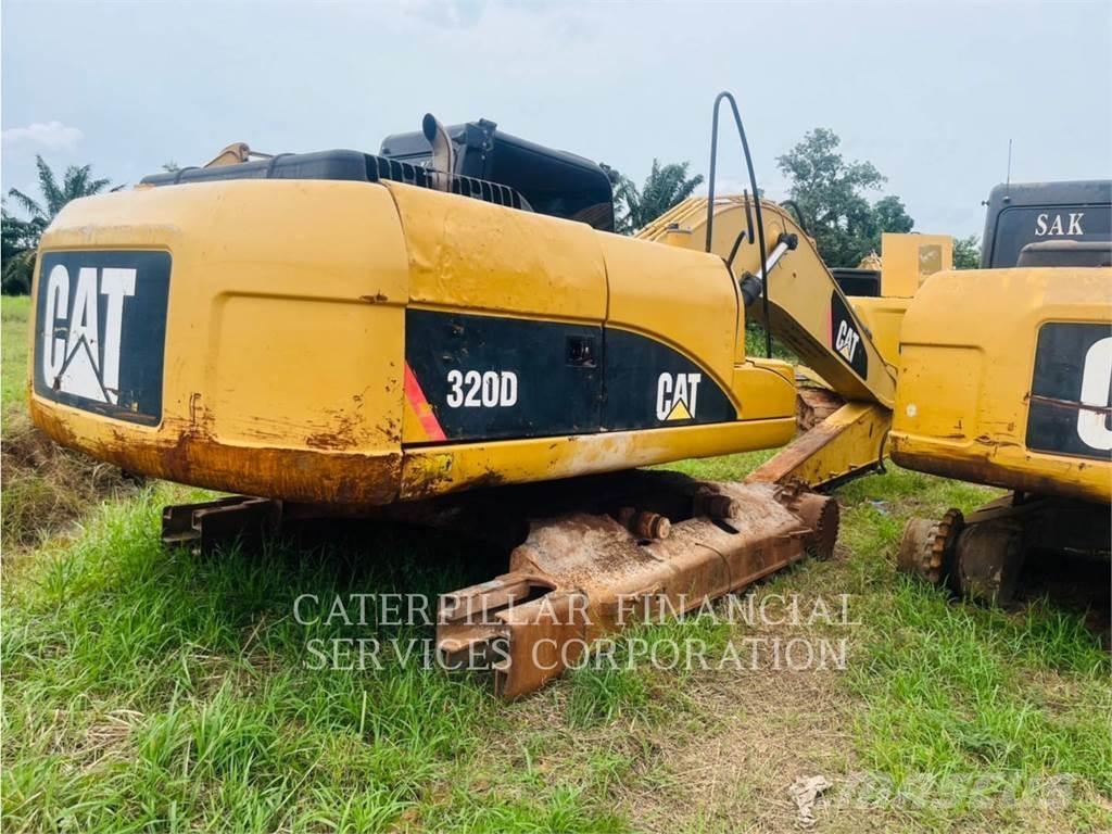 CAT 320D Pásové rýpadlá