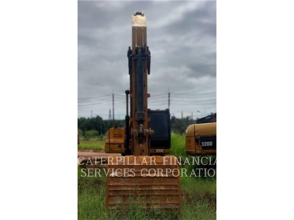 CAT 320D Pásové rýpadlá