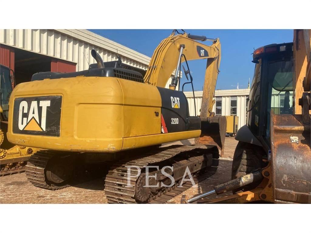 CAT 320D2 Pásové rýpadlá