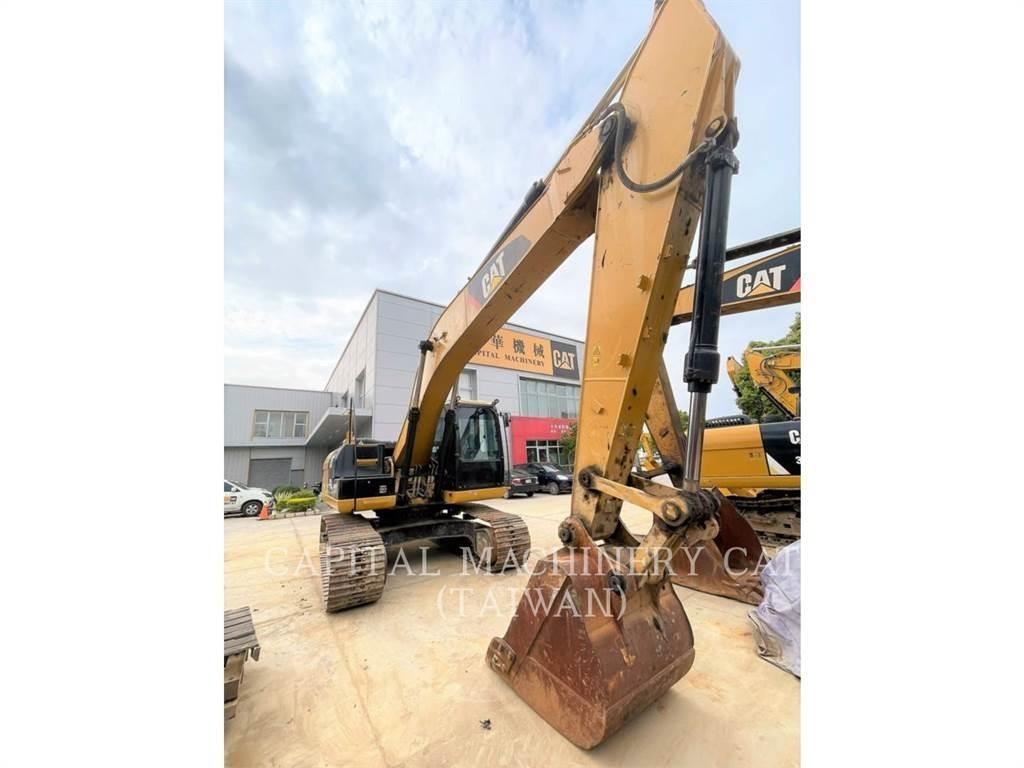 CAT 320D2 Pásové rýpadlá