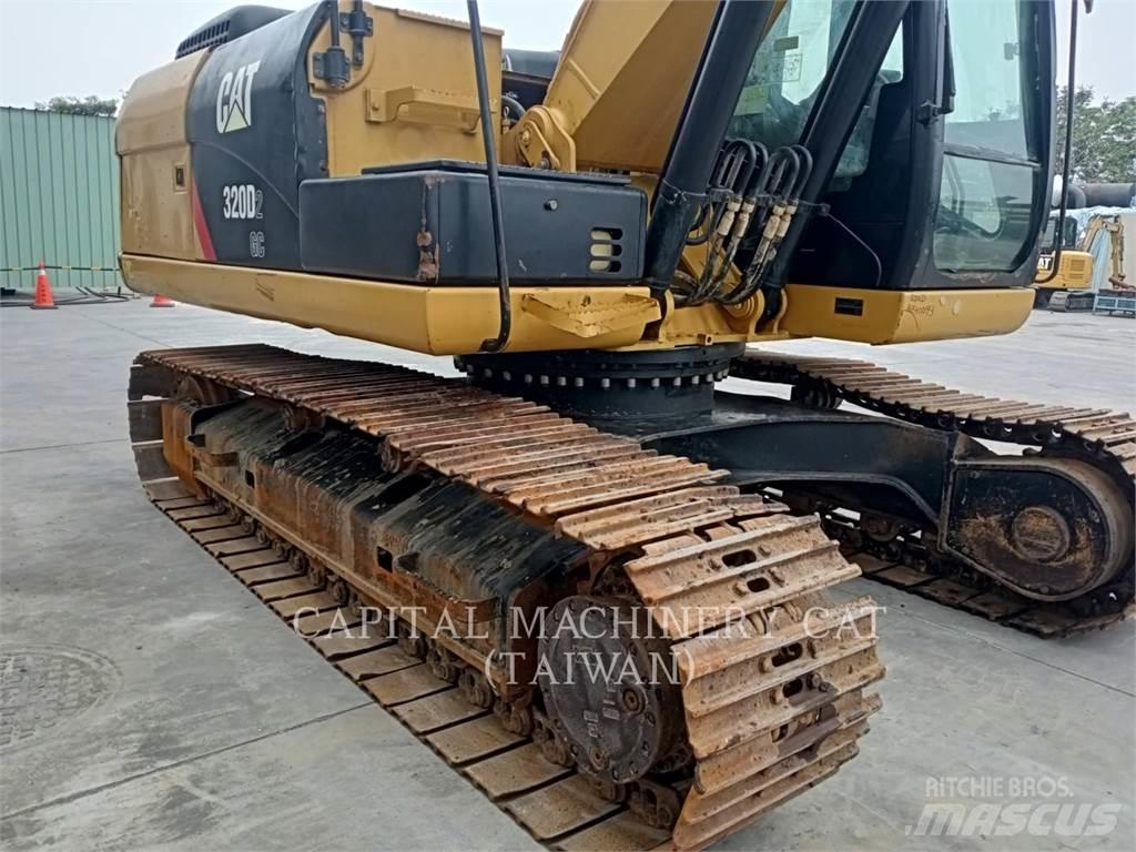 CAT 320D2GC Pásové rýpadlá