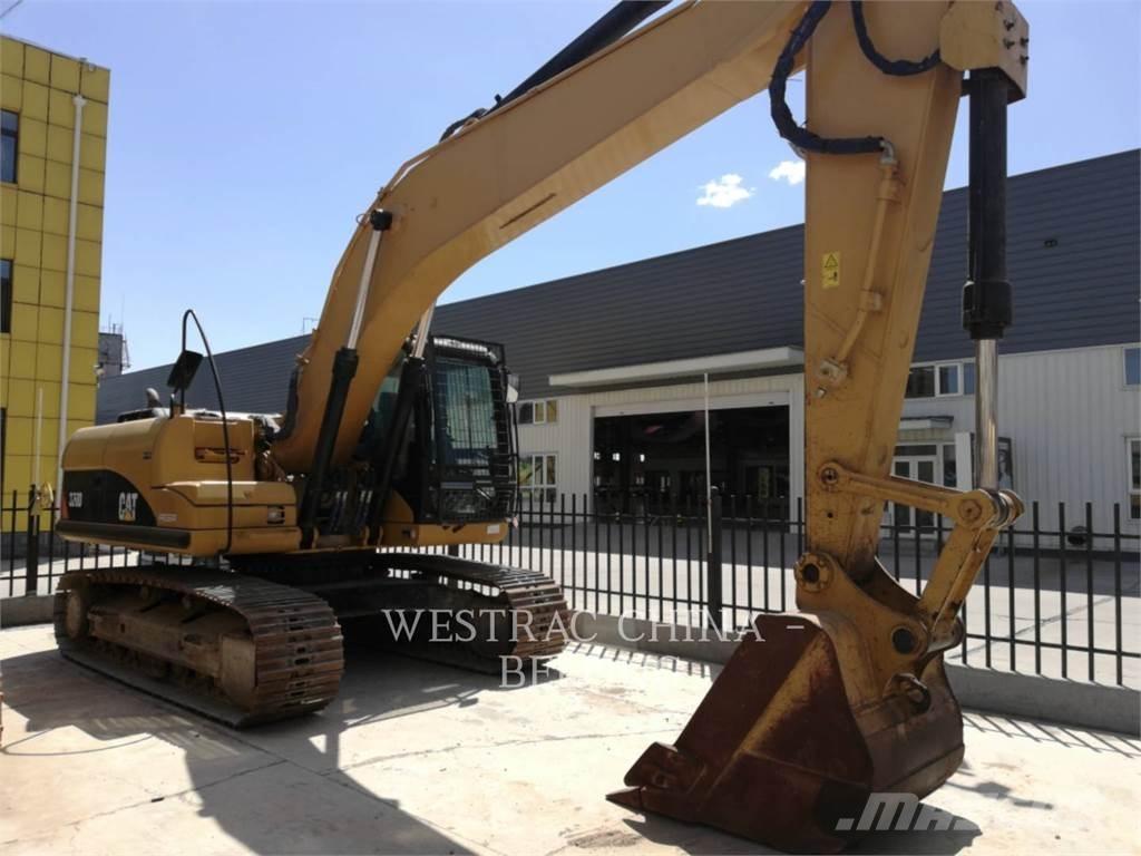 CAT 320DL Pásové rýpadlá