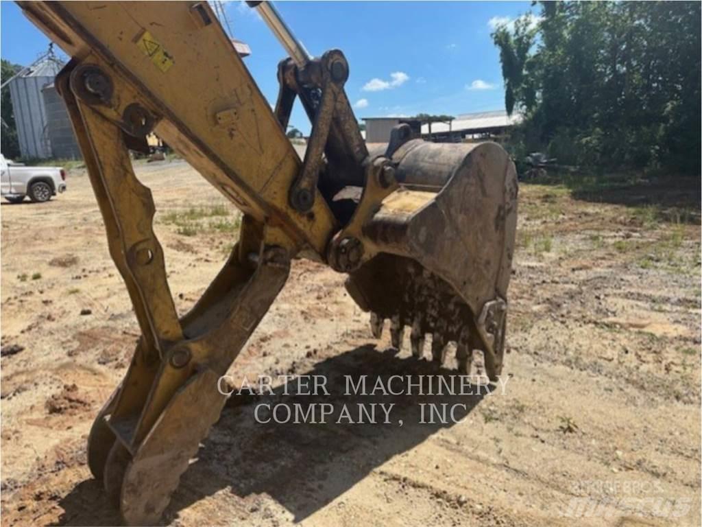 CAT 320EL Pásové rýpadlá