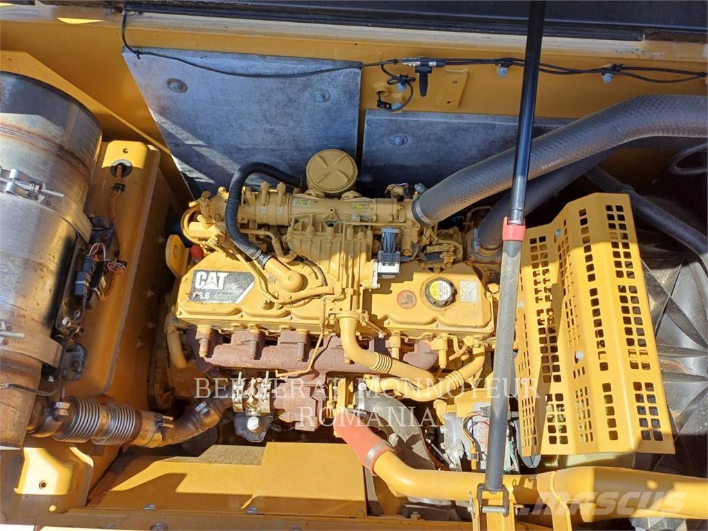 CAT 320EL Pásové rýpadlá