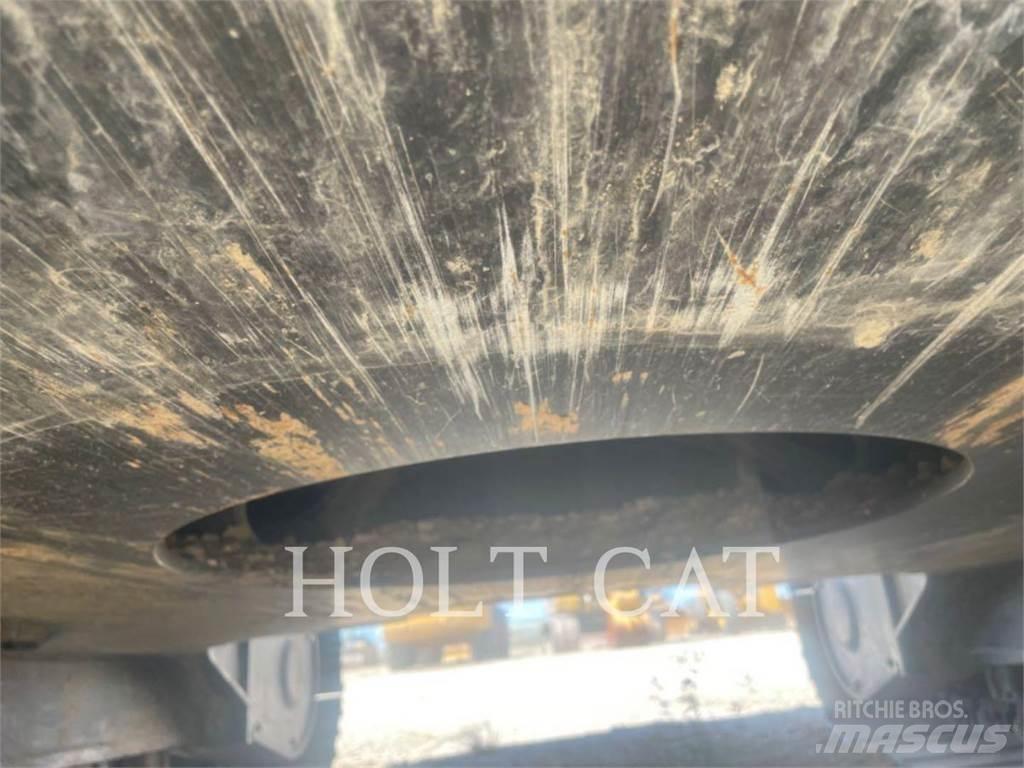 CAT 320GC Pásové rýpadlá