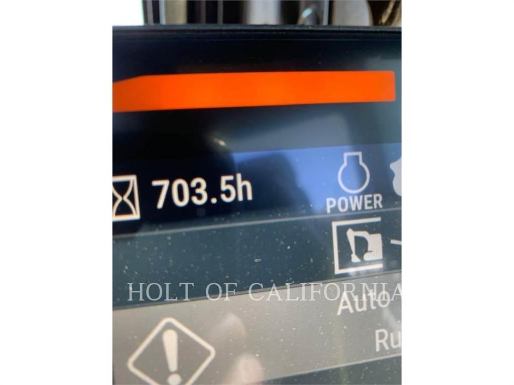 CAT 323 Pásové rýpadlá