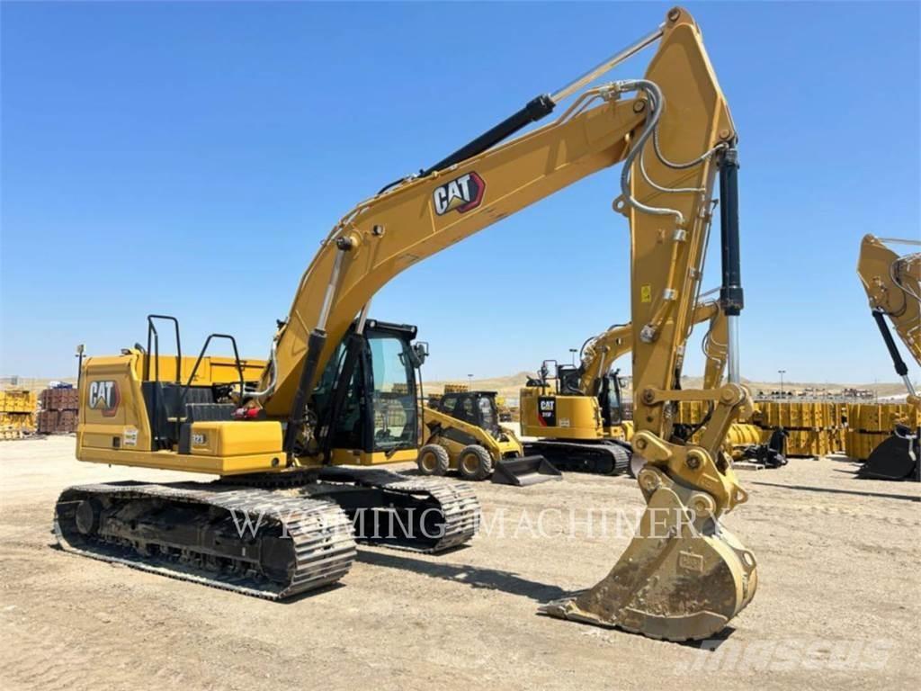 CAT 323 Pásové rýpadlá