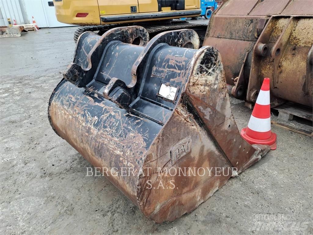 CAT 323 Pásové rýpadlá