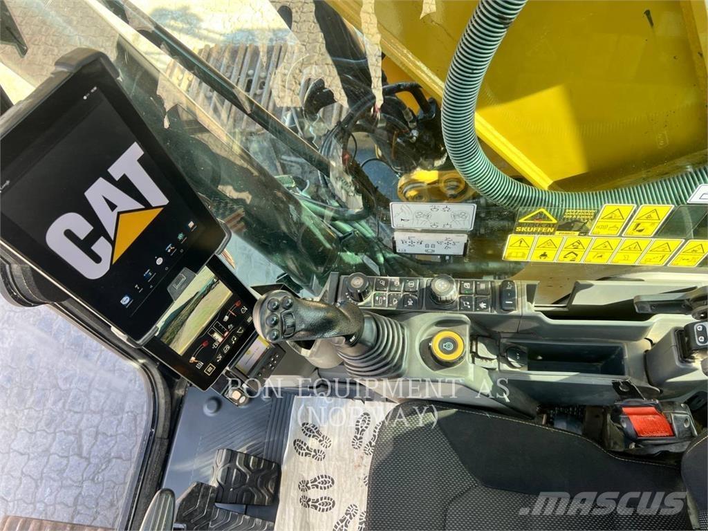 CAT 323-07 Pásové rýpadlá