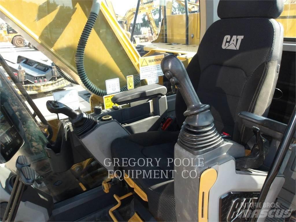 CAT 323-07 Pásové rýpadlá