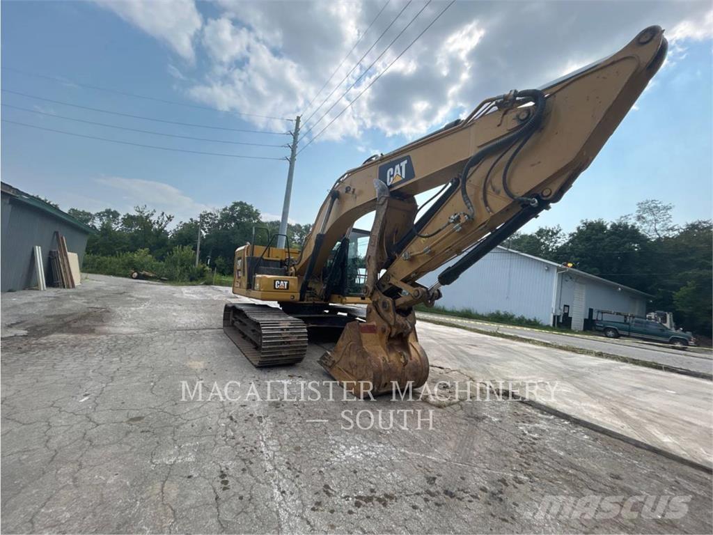 CAT 323-07 Pásové rýpadlá