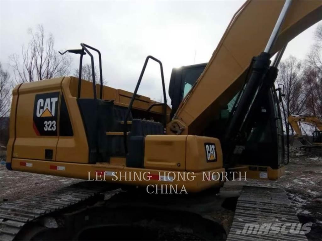 CAT 323-07 Pásové rýpadlá