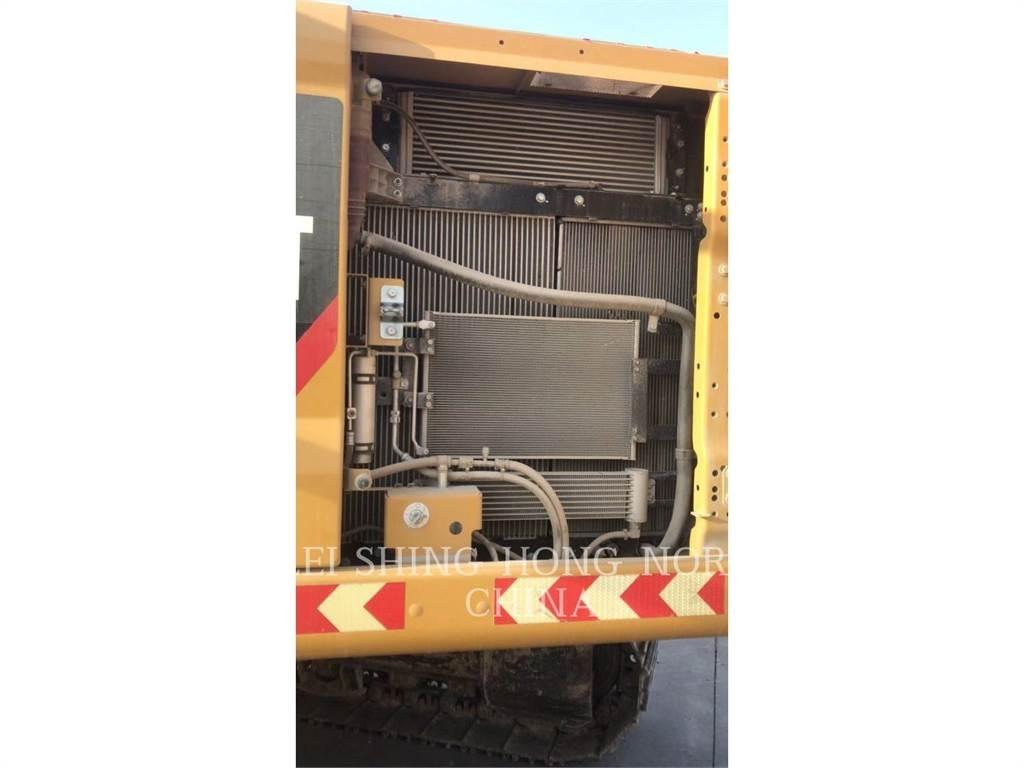 CAT 323-07 Pásové rýpadlá