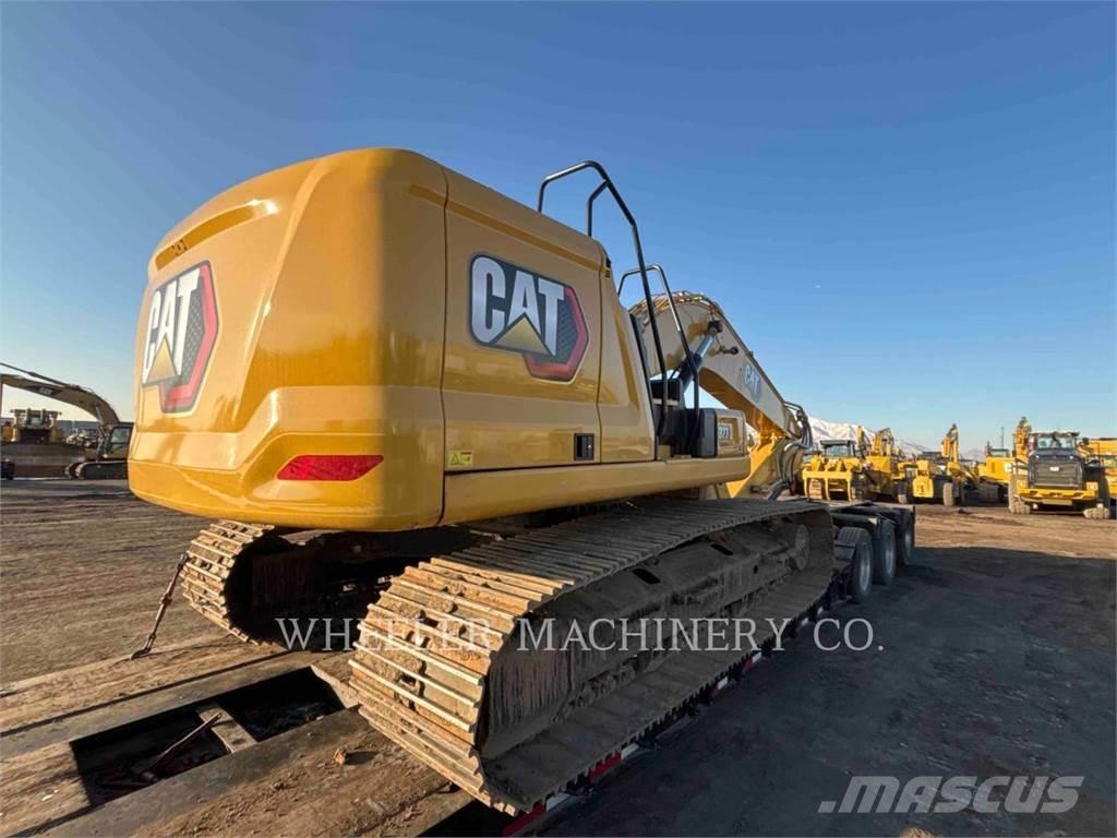 CAT 323 CF Pásové rýpadlá