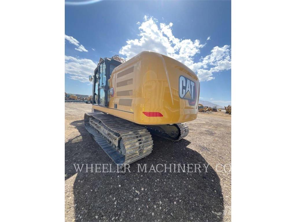 CAT 323 CF Pásové rýpadlá