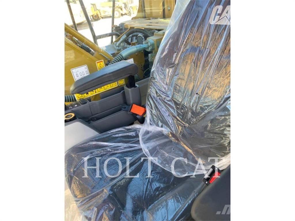CAT 323 TC Pásové rýpadlá