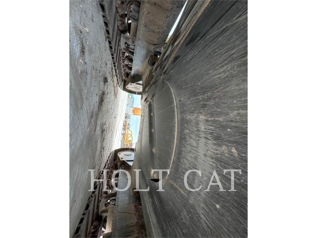 CAT 323 TC Pásové rýpadlá