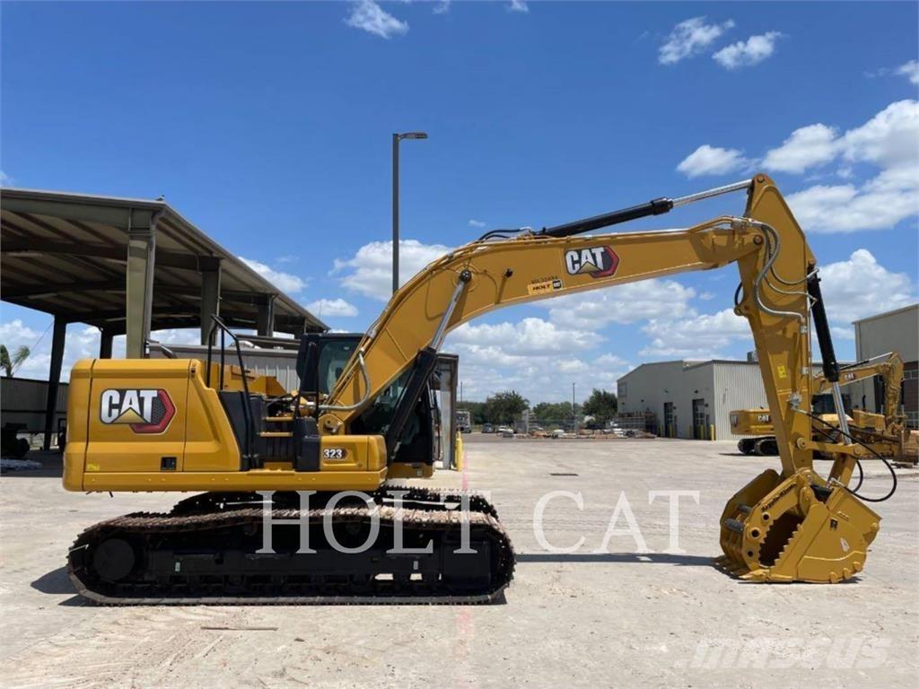 CAT 323 TC Pásové rýpadlá