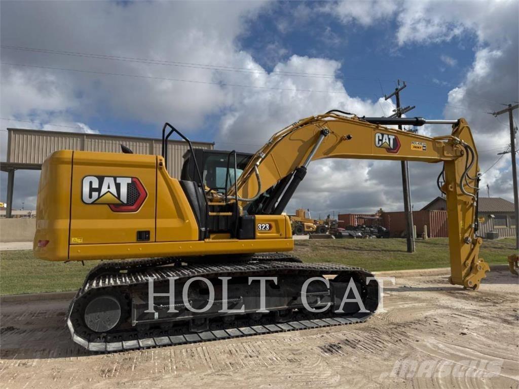 CAT 323 TC Kolesové nakladače