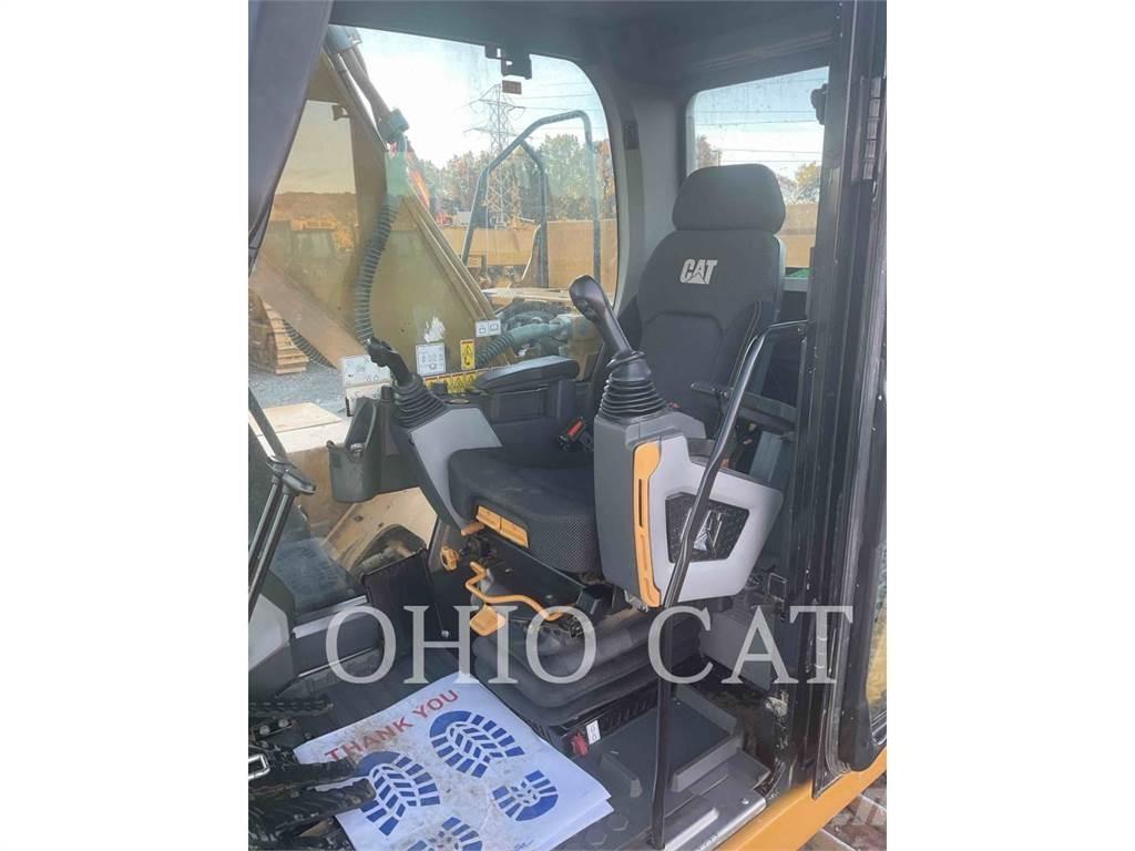 CAT 323 TCS Pásové rýpadlá