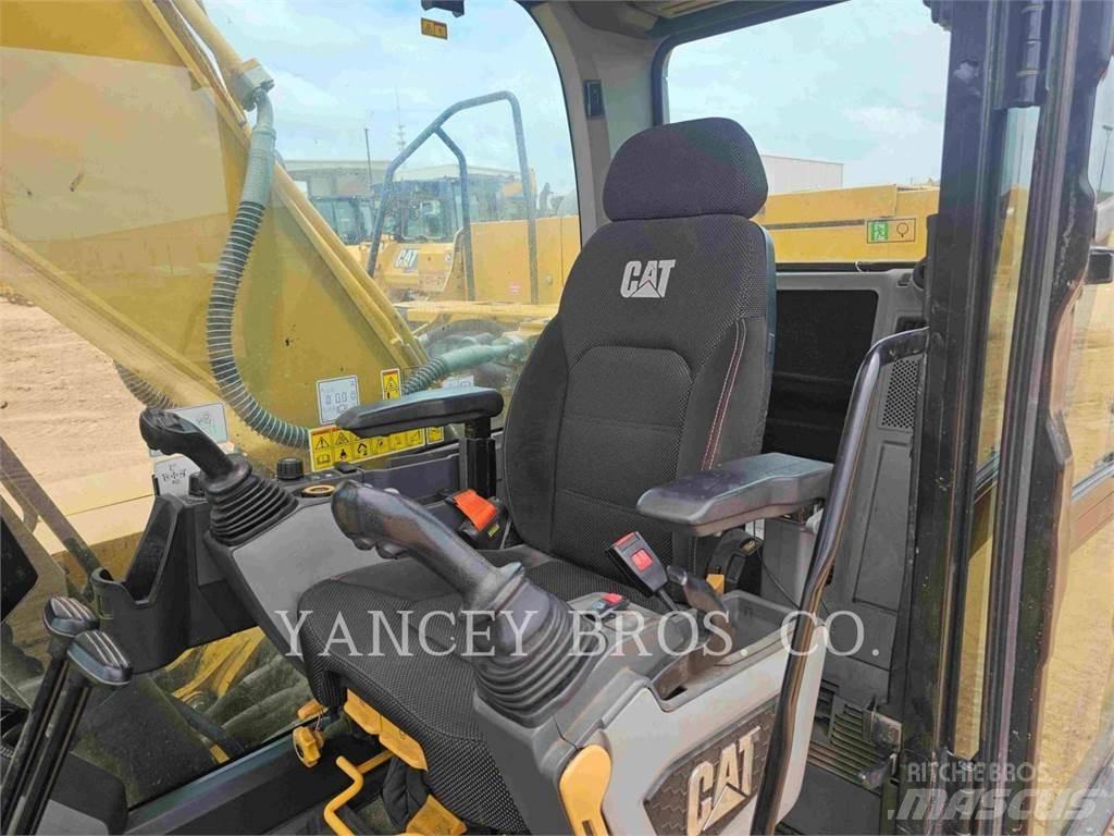 CAT 32307 Pásové rýpadlá