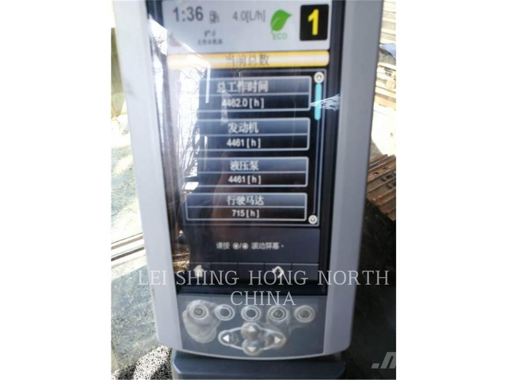 CAT 323D2L Pásové rýpadlá