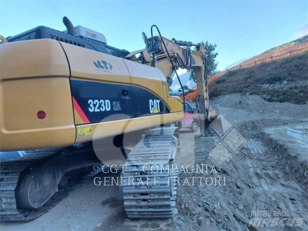 CAT 323DSA Pásové rýpadlá