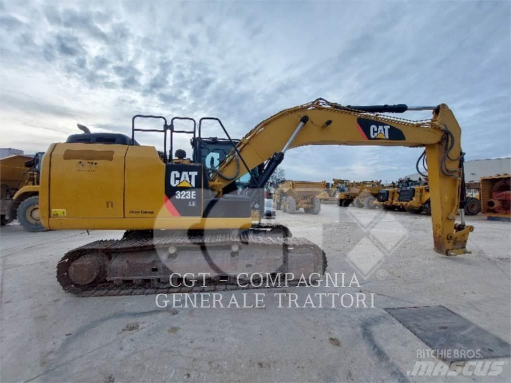 CAT 323E Pásové rýpadlá