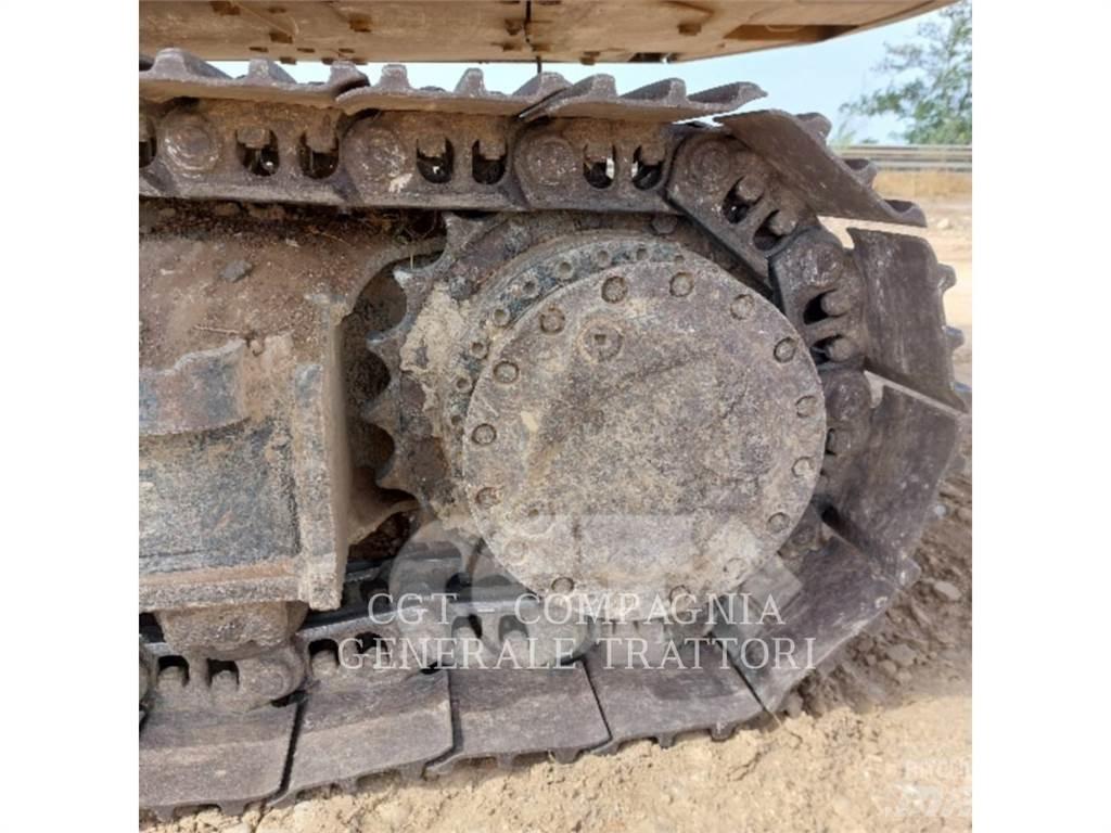 CAT 323F Pásové rýpadlá