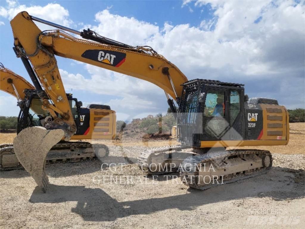 CAT 323F Pásové rýpadlá
