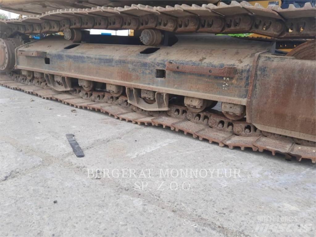 CAT 323FL Pásové rýpadlá