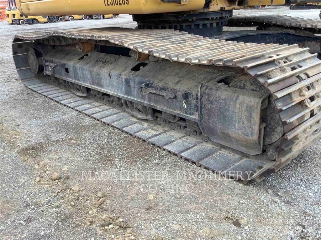 CAT 323FL Pásové rýpadlá