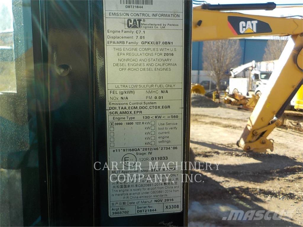 CAT 323FL Pásové rýpadlá