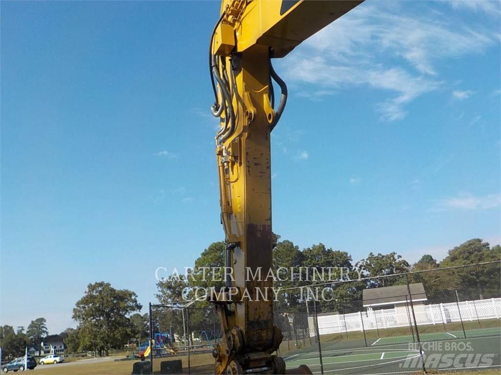 CAT 323FL Pásové rýpadlá