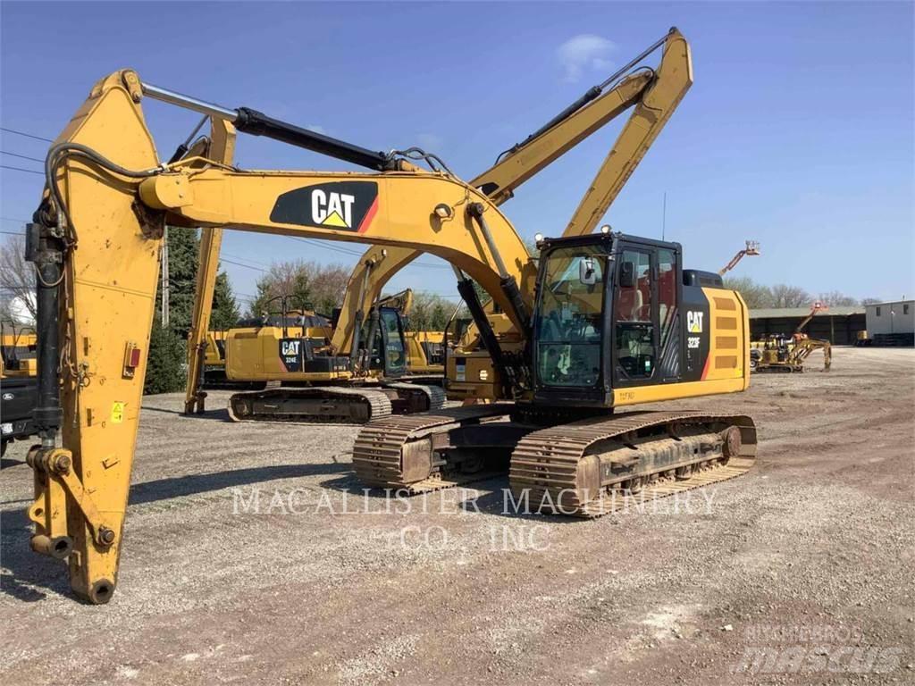 CAT 323FL Pásové rýpadlá
