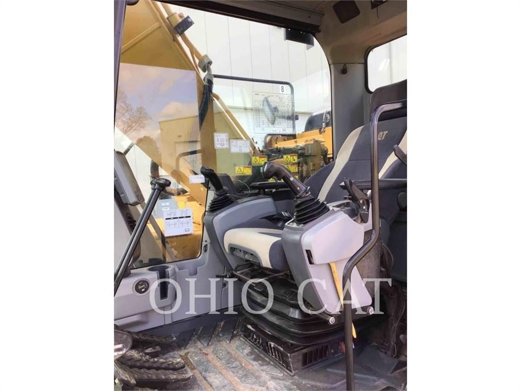 CAT 323FL TC Pásové rýpadlá