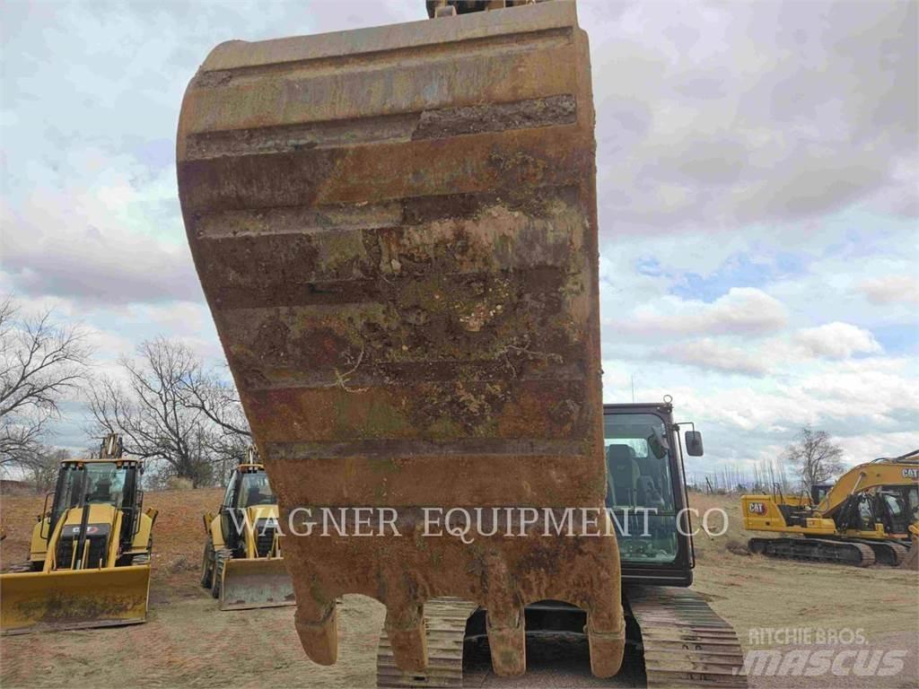 CAT 323FL TC Pásové rýpadlá