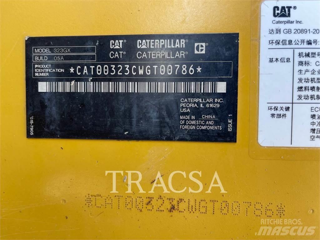CAT 323GX Pásové rýpadlá