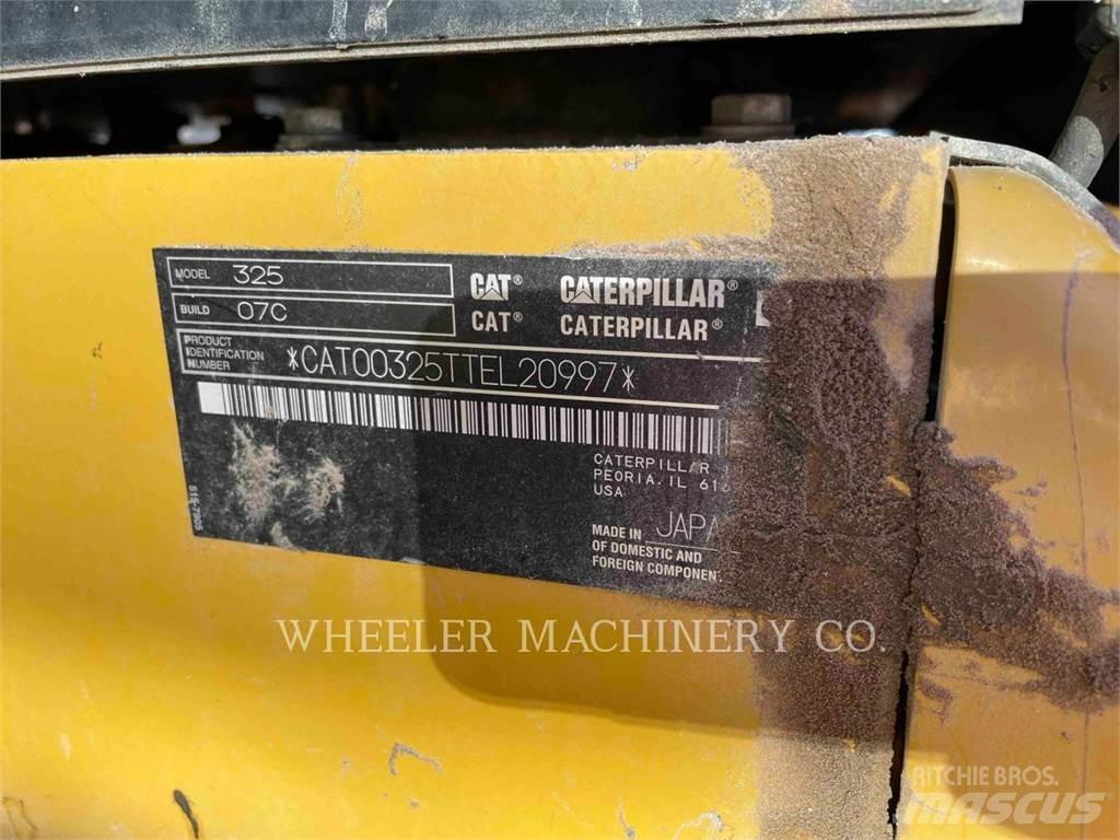 CAT 325 CF Pásové rýpadlá