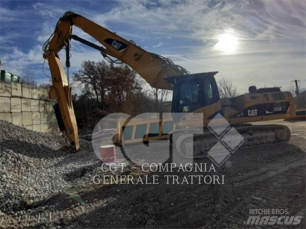 CAT 325DDEM Pásové rýpadlá