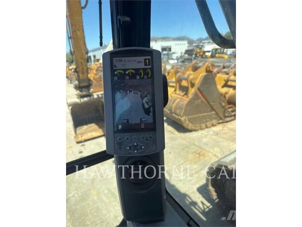 CAT 325F CR Pásové rýpadlá