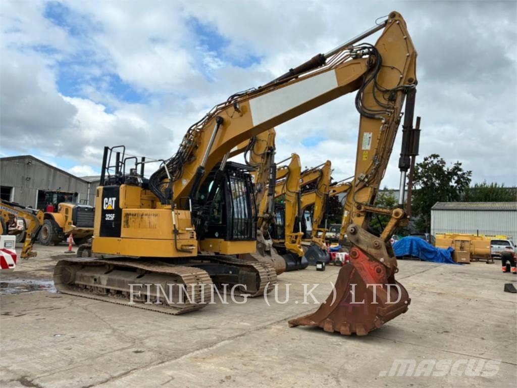 CAT 325FL Pásové rýpadlá