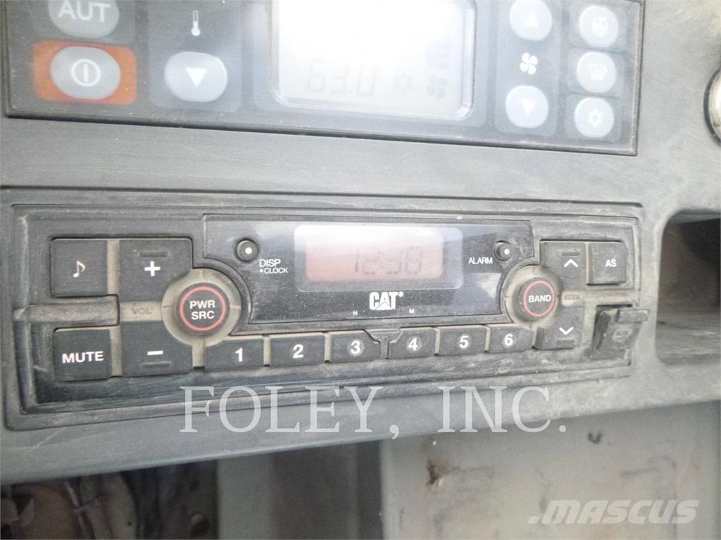 CAT 325FLCR Pásové rýpadlá