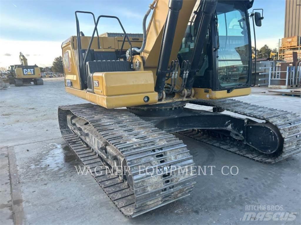 CAT 326 Pásové rýpadlá
