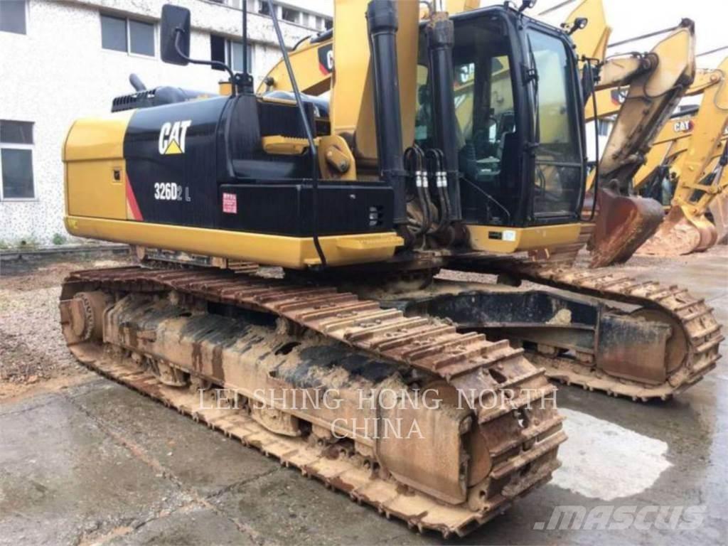CAT 326D2L Pásové rýpadlá