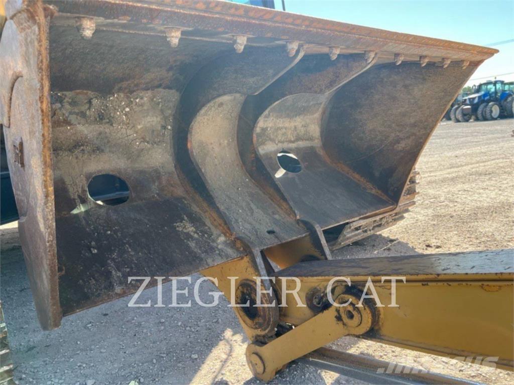 CAT 326F Pásové rýpadlá