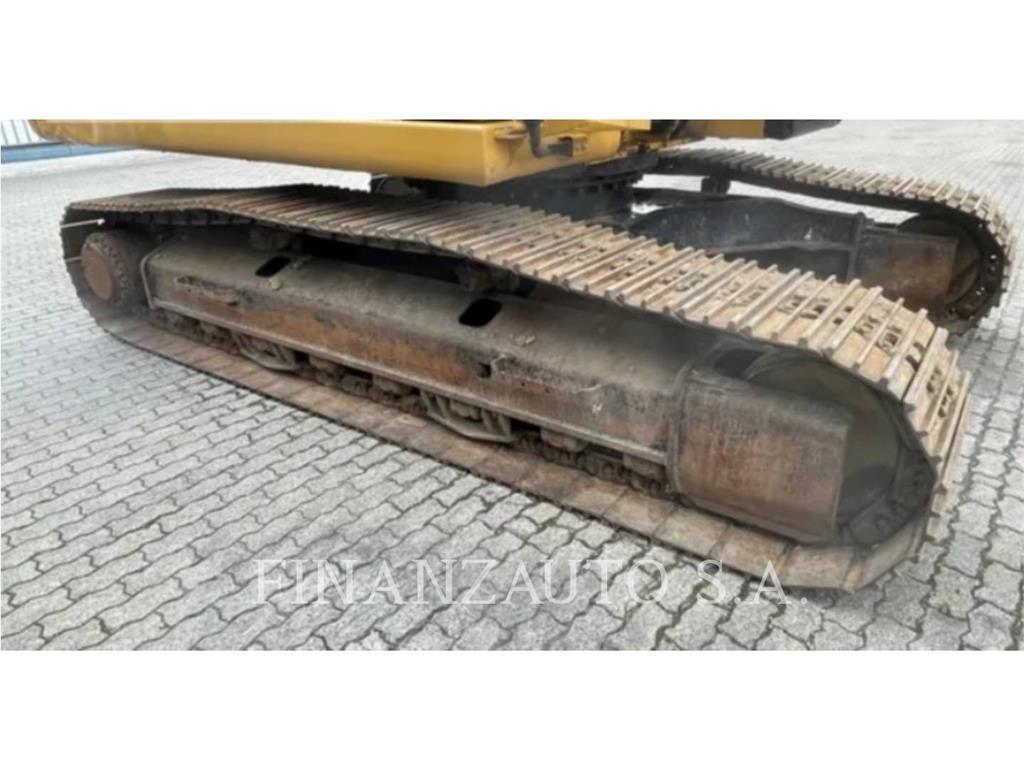 CAT 326F Pásové rýpadlá