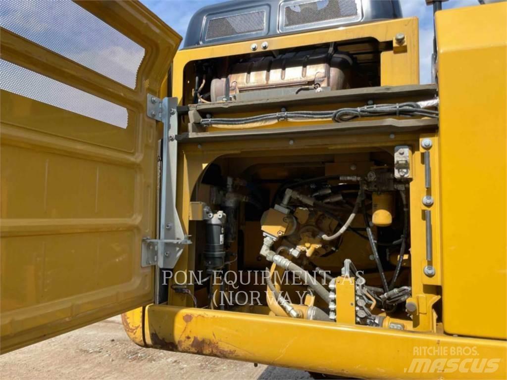 CAT 326FL Pásové rýpadlá